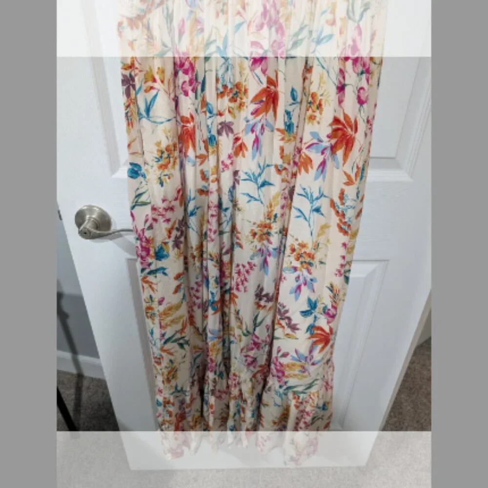 Torrid Carrie Floral Lace Inset Maxi Dress in Size 2 (18/20) - Picture 12 of 15